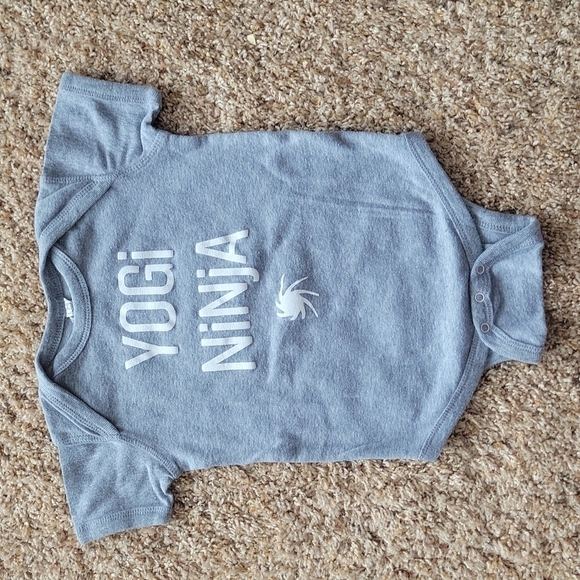 Yogi onesie - Picture 2 of 2